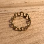 真鍮のリング（うねうね型） … ¥1,500