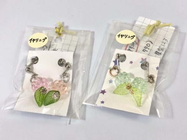 aoz 23 あじさい花(イヤリング)