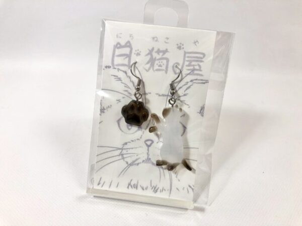 ssk 82 シャム猫ピアス(つやつや)