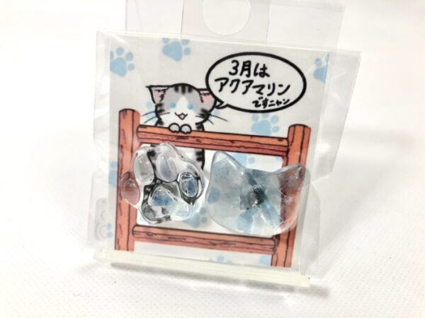 ssk 70 猫の誕生石ピンバッジpart2 (3月アクアマリン)