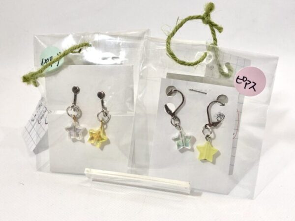 aoz 35 星形(ピアス)と(イヤリング)