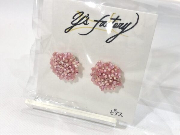 ysf 30-2 刺繍つぶつぶビーズ ピアス