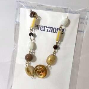 hev 10 シナモンロールブレスレット