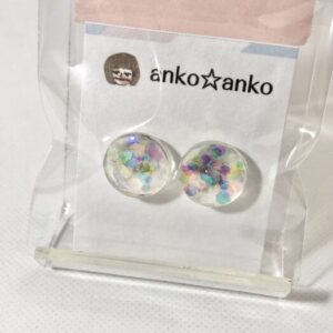 ako 43 レインボーキラキラピアス