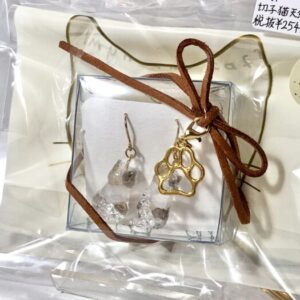ssk 9 切子猫天然石ピアス(ギフト用)