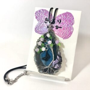 kir 6 チョロアイト、メノウ 木のデザインペンダント