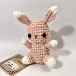 sno 5 うさぎ(あみぐるみ)