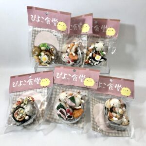 pyk 8 まんぷくねこちゃん小物入れ