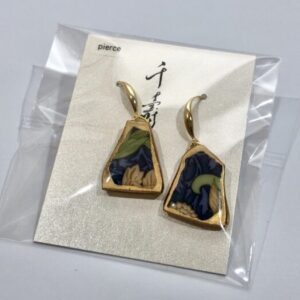 sen 9 ティーカップフックピアス