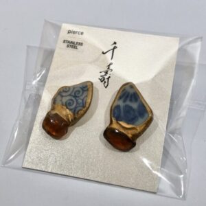 sen 1 シー陶器金継ぎピアス