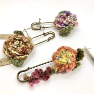 rmk 8 フラワー安全ピン