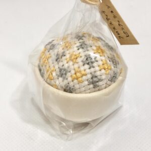 yut 242 ピンクッション