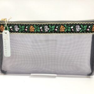 yut 235 メッシュポーチ