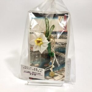 tai 234 ブローチ 水仙下がりビーズ付き