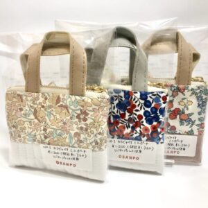 osa 3 カラビナ付きミニポーチ