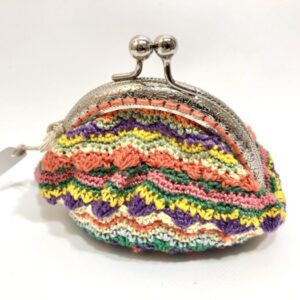 bri 2 手あみのがま口