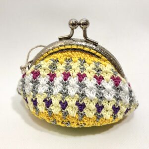 bri 5 手あみのがま口