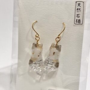 ssk 116 切子猫と天然石ピアス(三毛)