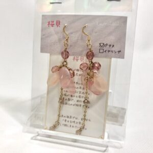 lun 21 桜貝ロングピアス