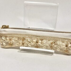 caf 13 インド刺繍リボンポーチ ホワイトレース花 14cm