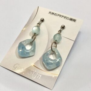 goo 284 天然石アクアマリンを封じ込めたイヤリング