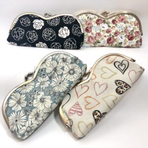 ada 90 めがねケース