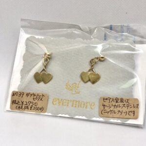 hev 39 ダブルハート ピアス