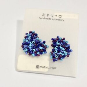 mid 6 ピアス