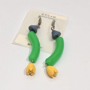 mid 12 ピアス