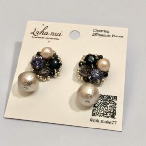 lah 24 ブラック&パープルのビジューピアス