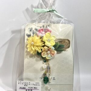 tai 272 ヘアークリップ半くす 下がり付き